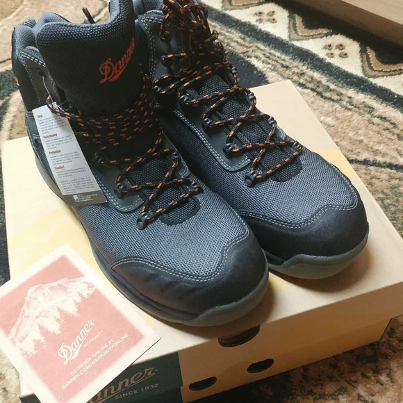 Danner boots - Picture 5 of 12